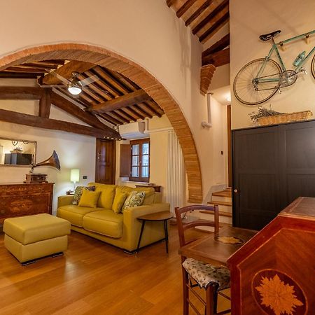 La Corte Del Podesta Sarteano Buitenkant foto