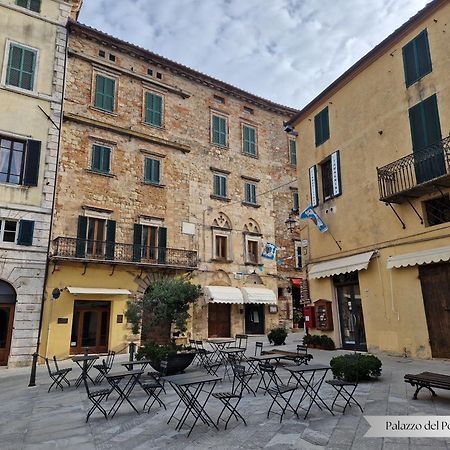 La Corte Del Podesta Sarteano Buitenkant foto
