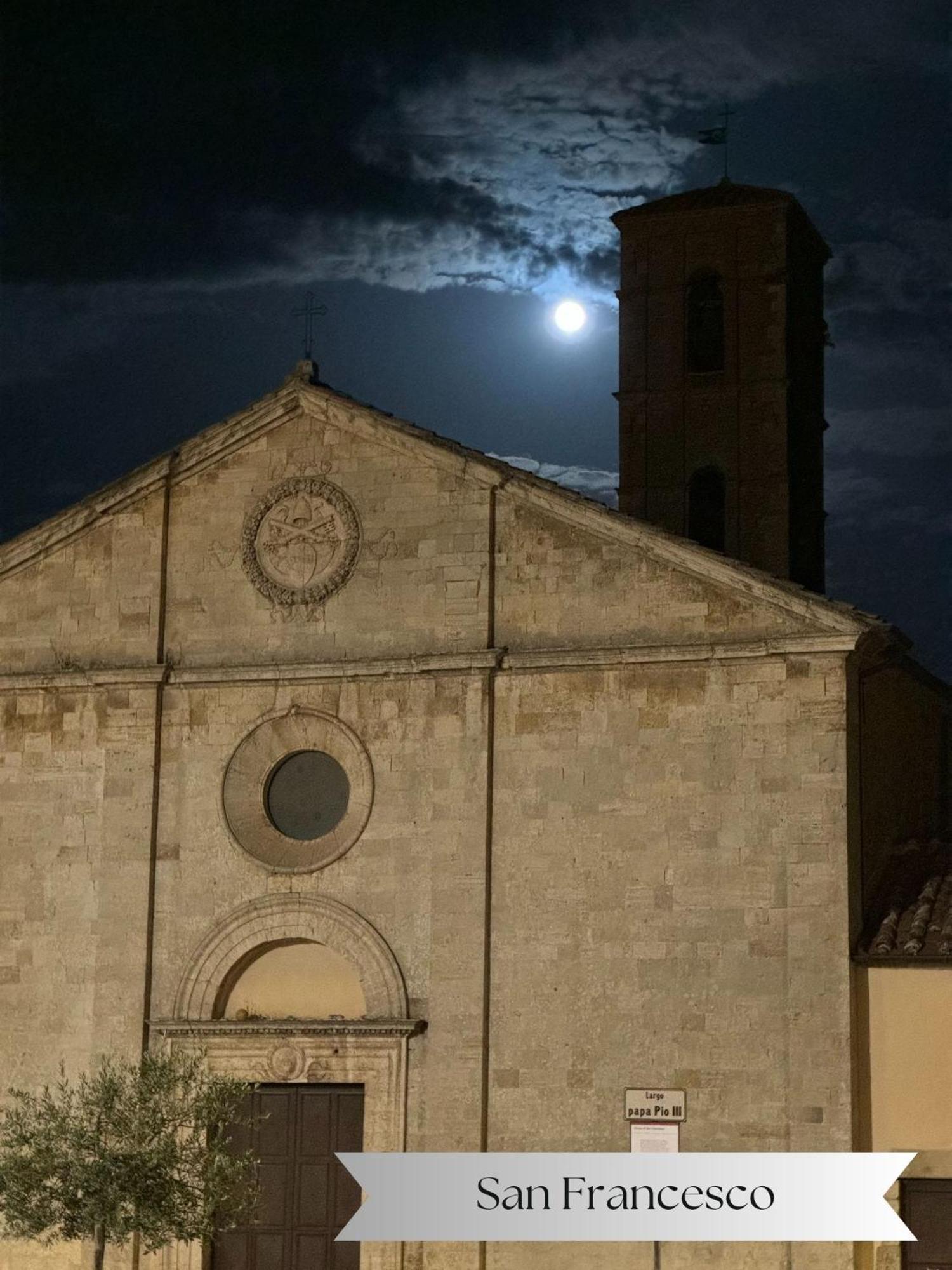 La Corte Del Podesta Sarteano Buitenkant foto